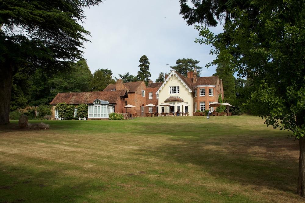 Flitwick Manor Hotel, BW Premier Collection - Property Grounds
