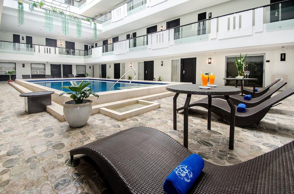 The Muse Hotel Boracay - Pool