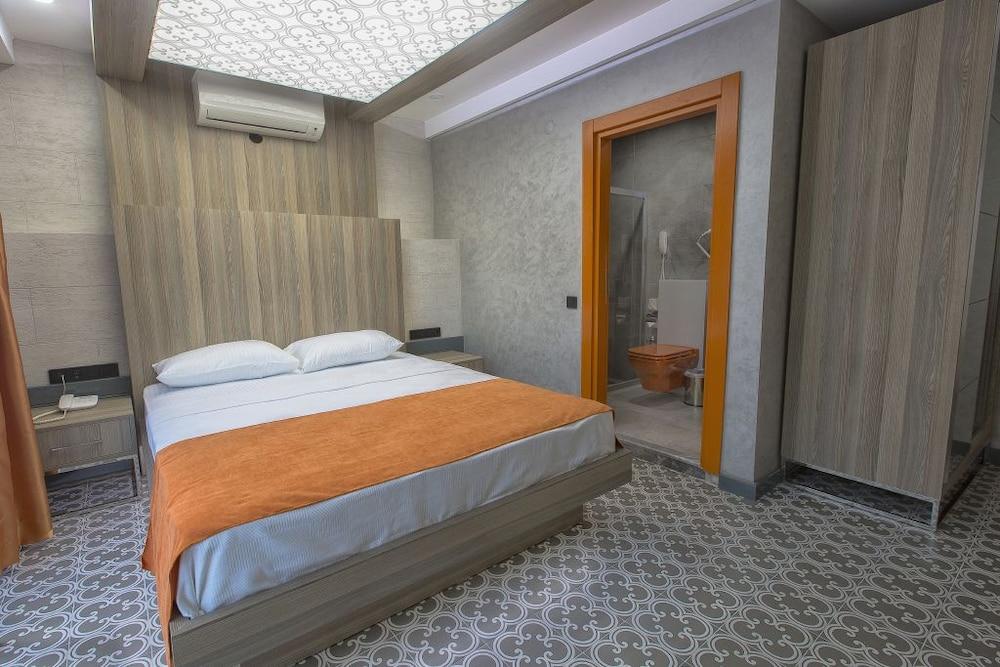 Erdem City Hotel - Room