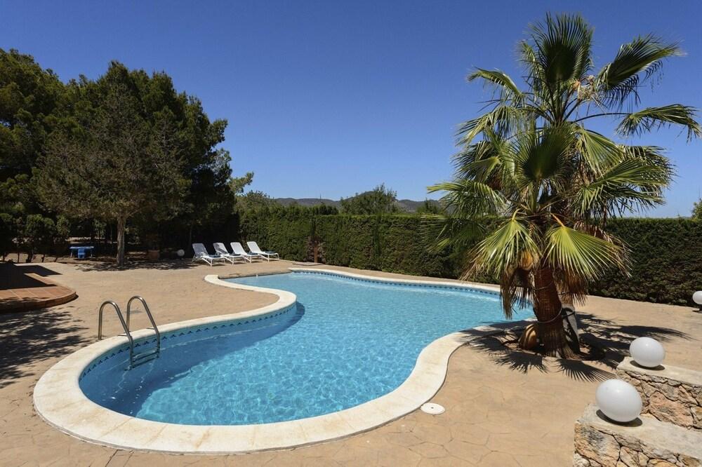 Villa Oasis Ibiza - Outdoor Pool