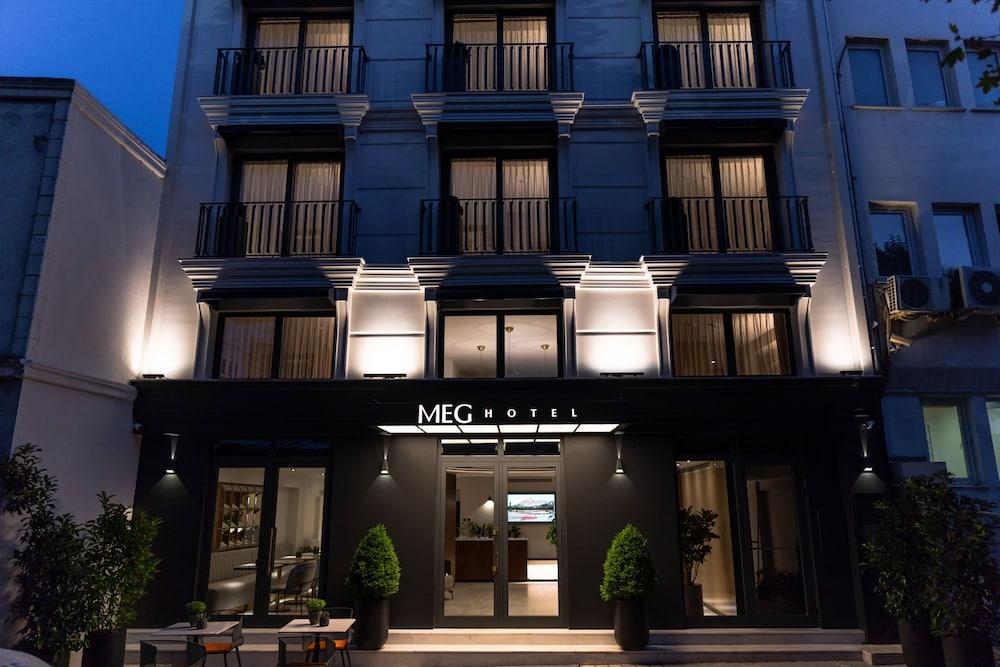 Meg Hotel - Featured Image