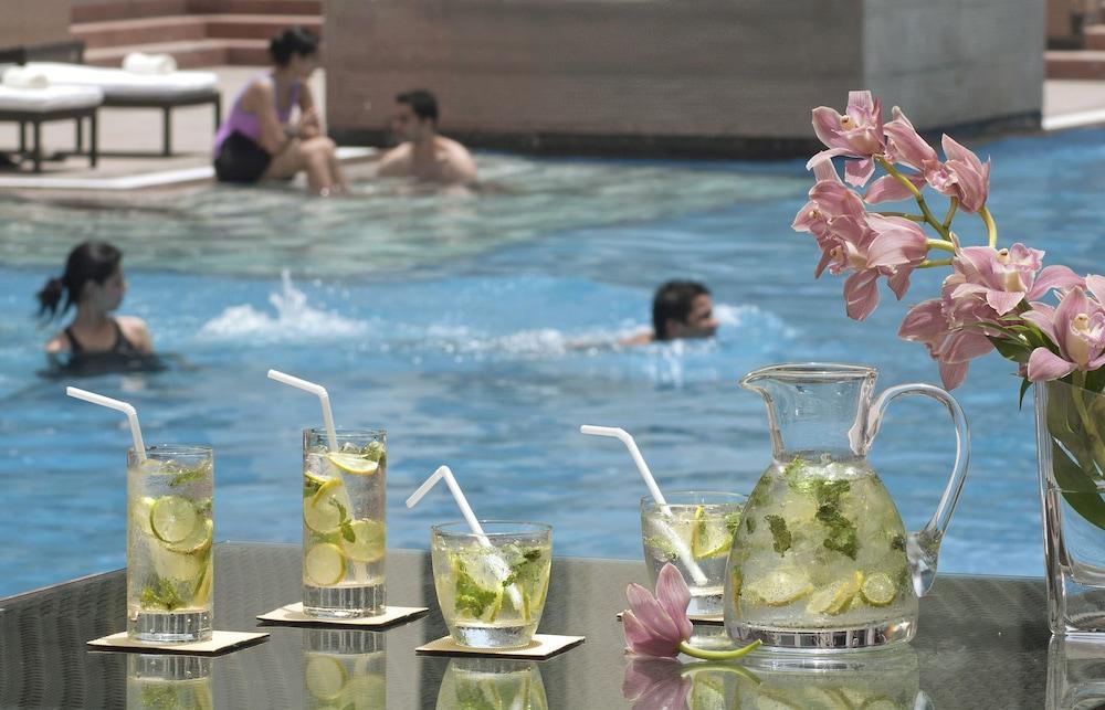 Jaipur Marriott Hotel - Outdoor Pool