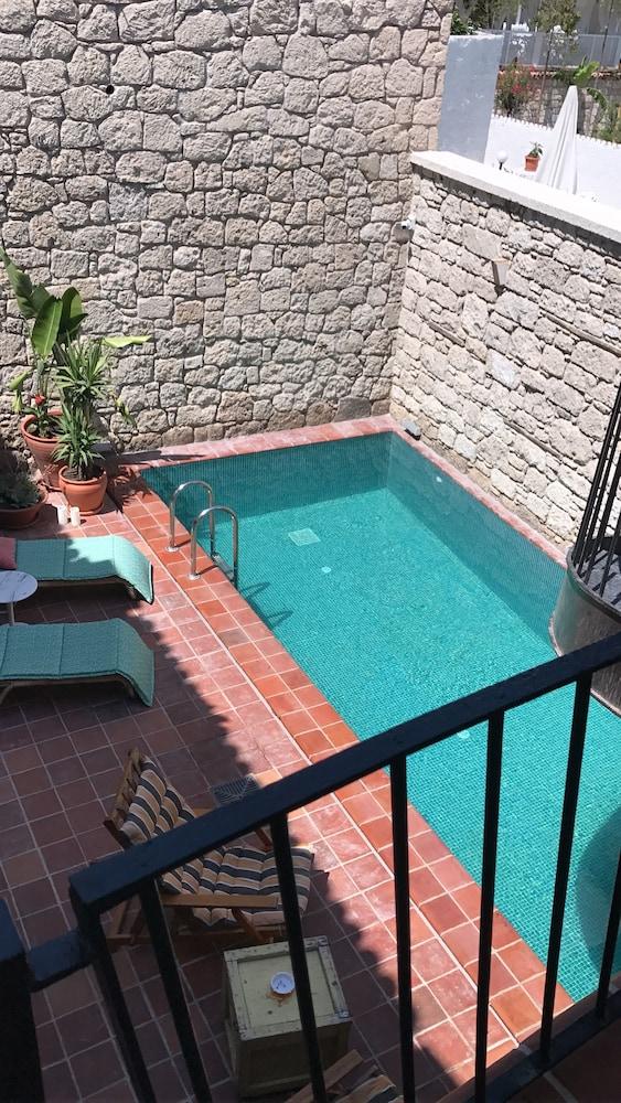 Hotel Pop Alacati - Outdoor Pool