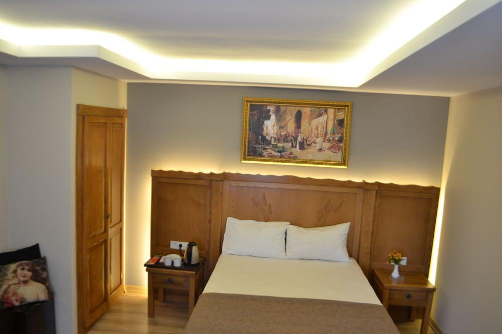 The Peraport Hotel - Room