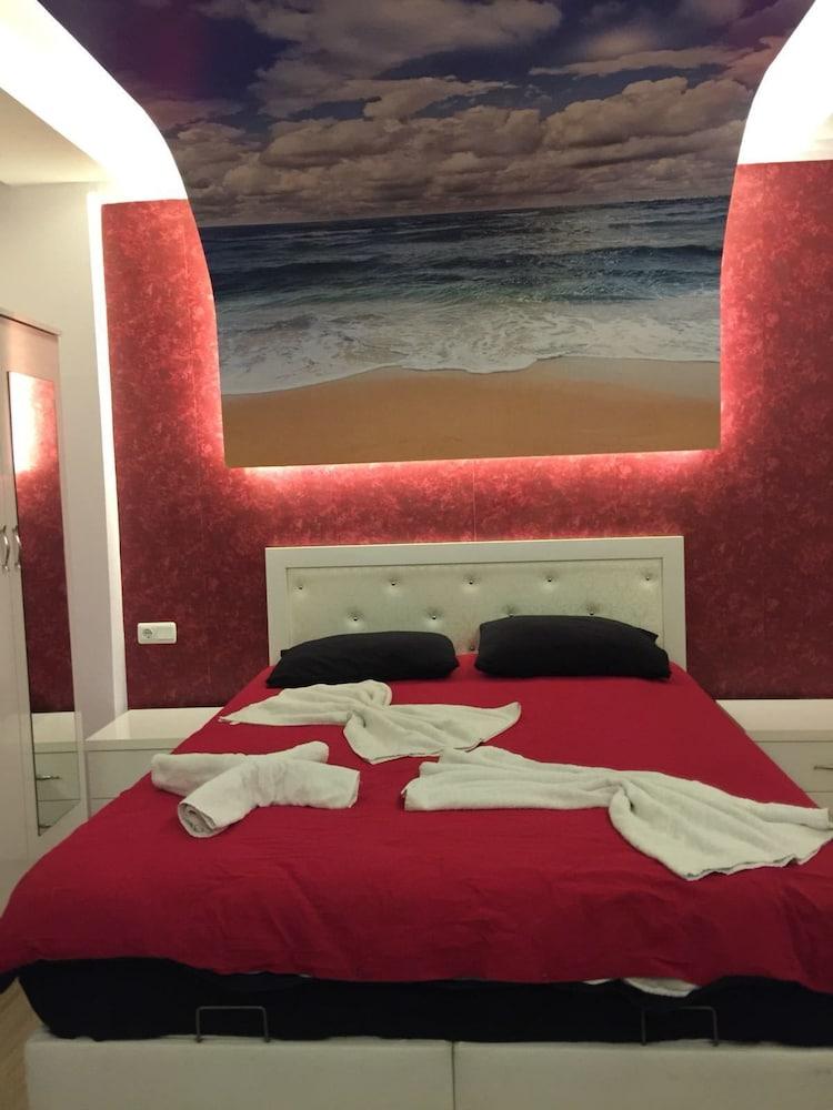 Samsun Suite Deluxe Hotel - Room