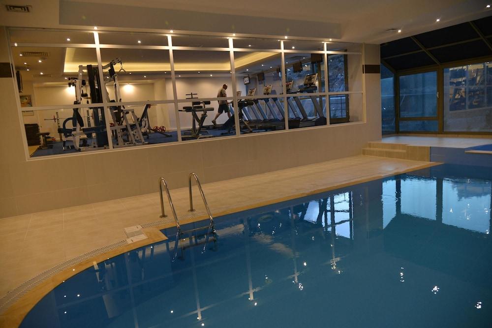 Hotel Anemon Manisa - Indoor Pool