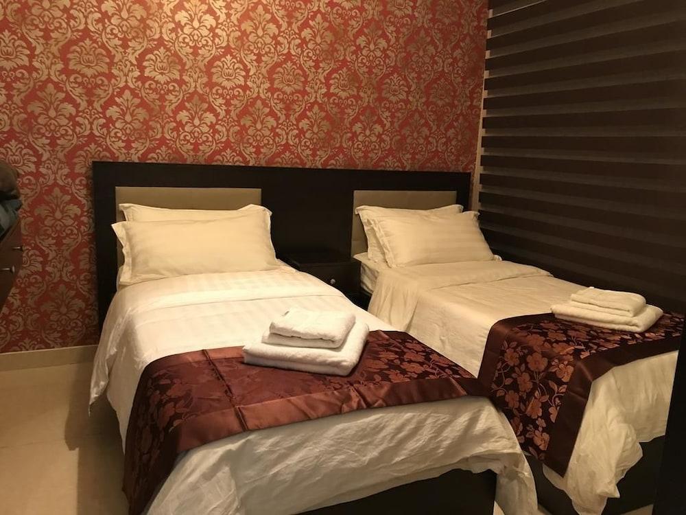 Al Haneen Hotel Apartments - Room