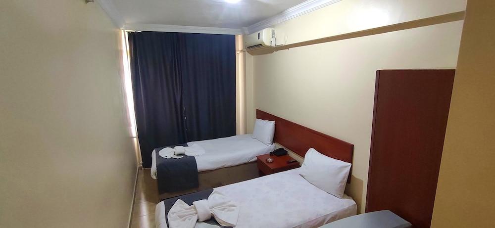 Sah Hotel - Room