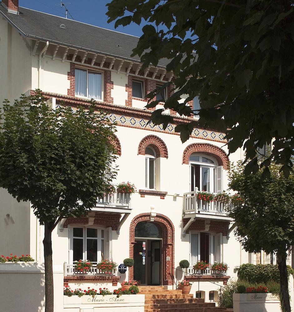 Hôtel Marie-Anne - Featured Image