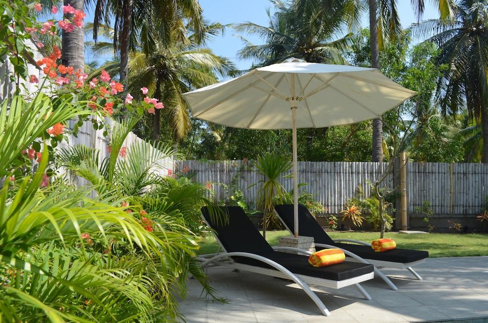 Sunset Palms Resort - Exterior