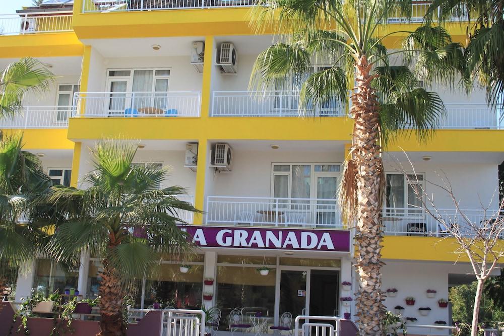 Villa Granada Hotel - Featured Image
