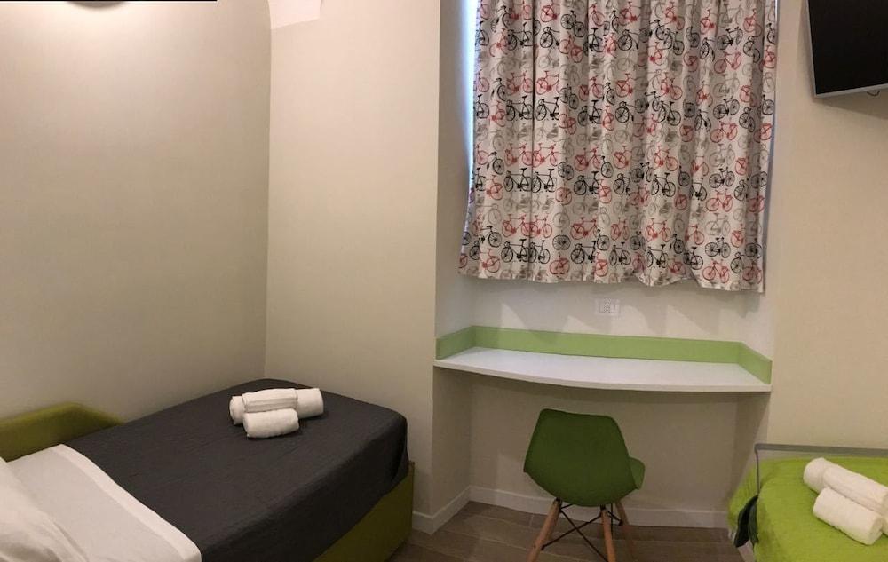 Bed&BikeRome Rooms - Room
