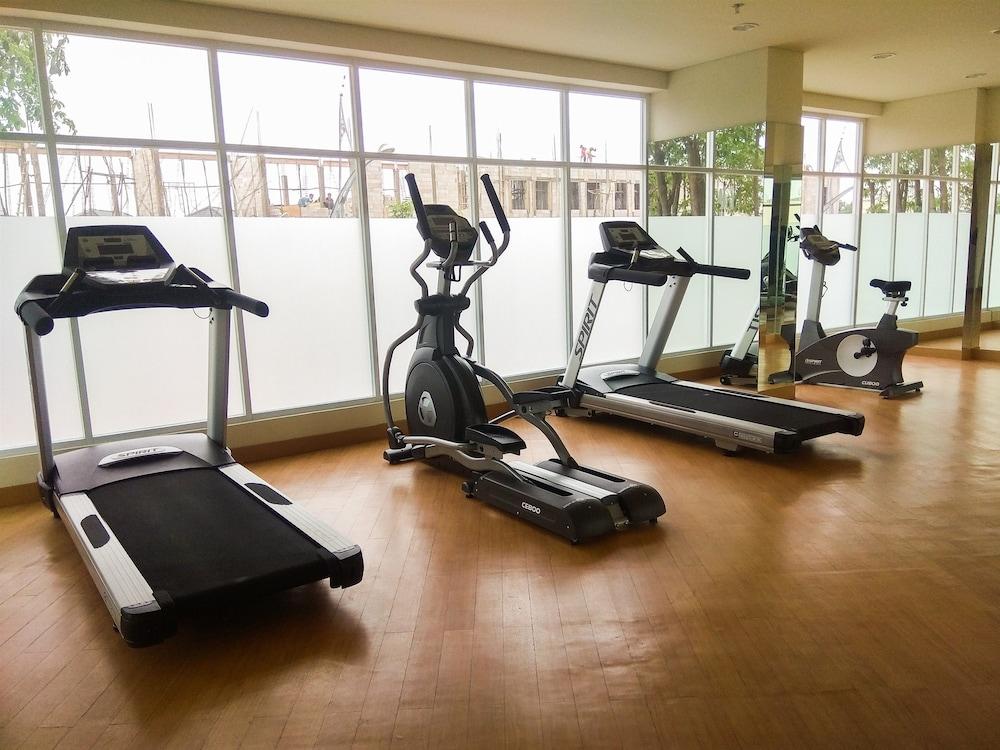 Best Location 1BR Mustika Golf Apartment - Fitness Facility