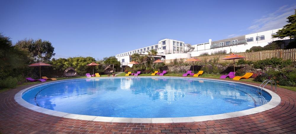 Bedruthan Hotel and Spa - Featured Image
