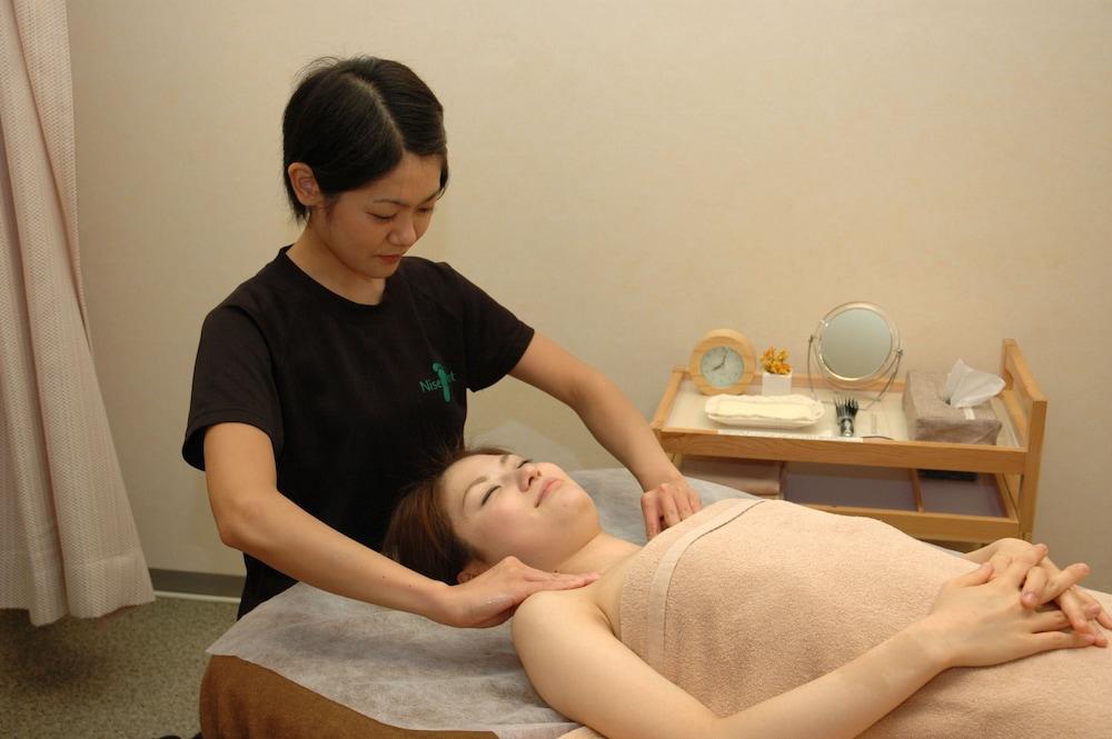 Hotel Niseko Alpen - Massage