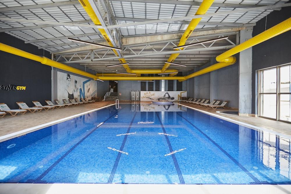 ديديمان توكات - Indoor Pool