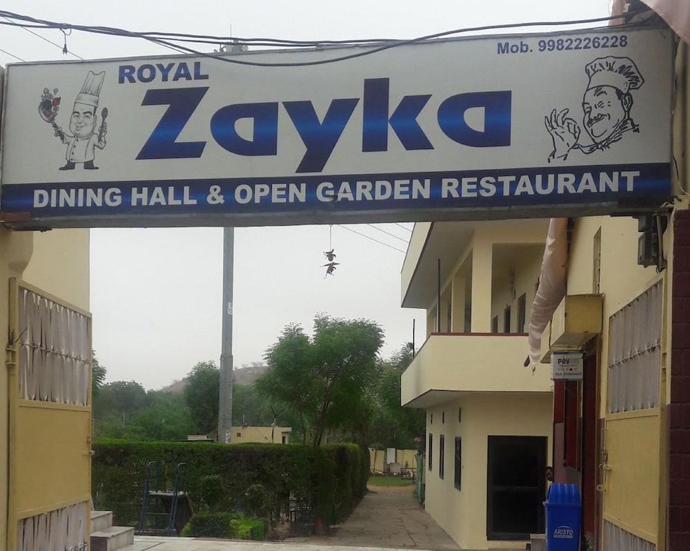 Royal Zayka Hotel & Restaurant - Exterior
