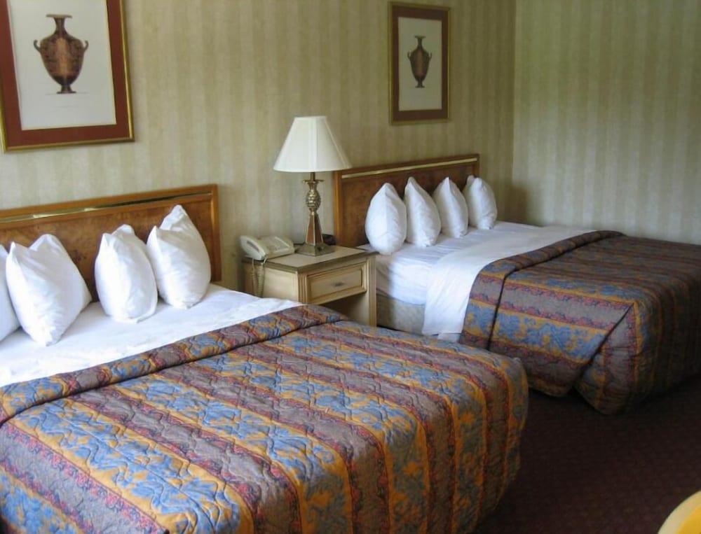Oh St Joseph Resort Hotel - Room