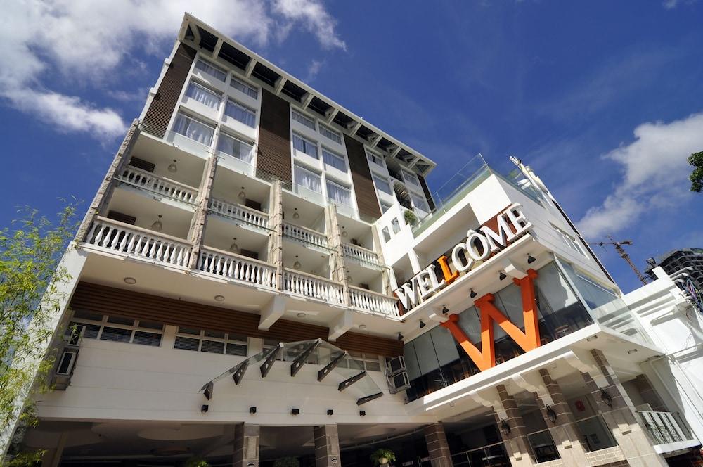 Wellcôme Hotel - Featured Image