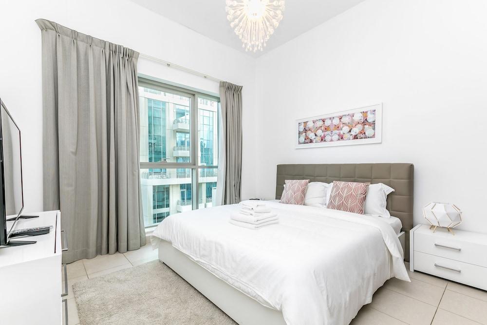 DHH - Boulevard Central-Tower 2 - Room