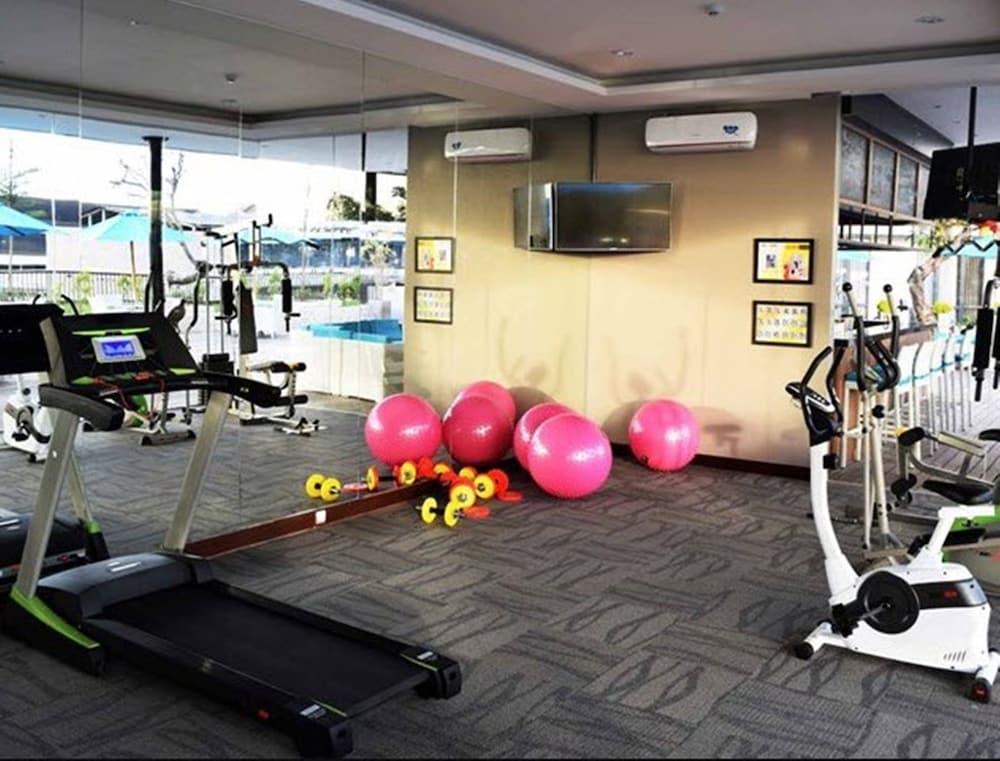 ASTON Inn Mataram - Fitness Facility