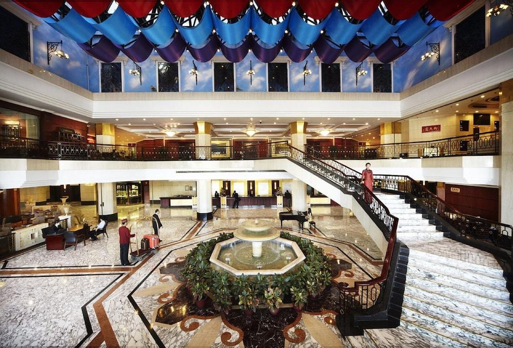 Prime Hotel Beijing Wangfujing - Lobby