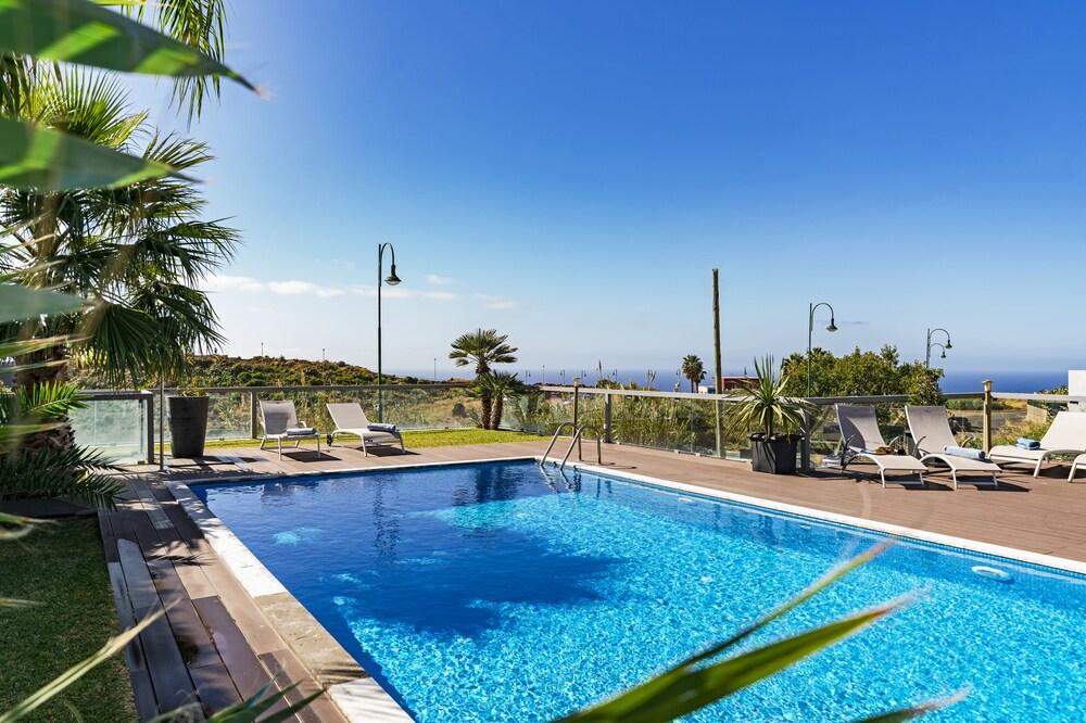 Villa Sol e Mar by Our Madeira - Featured Image