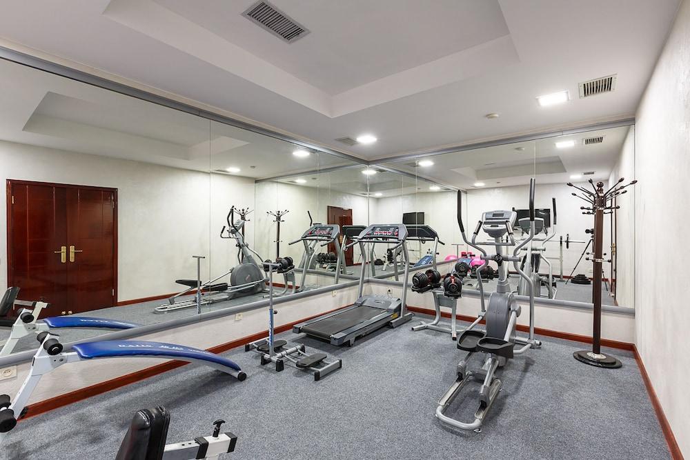Renion Residence Hotel - Fitness Facility
