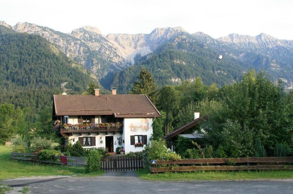 Hotel & Restaurant Tonihof - Featured Image