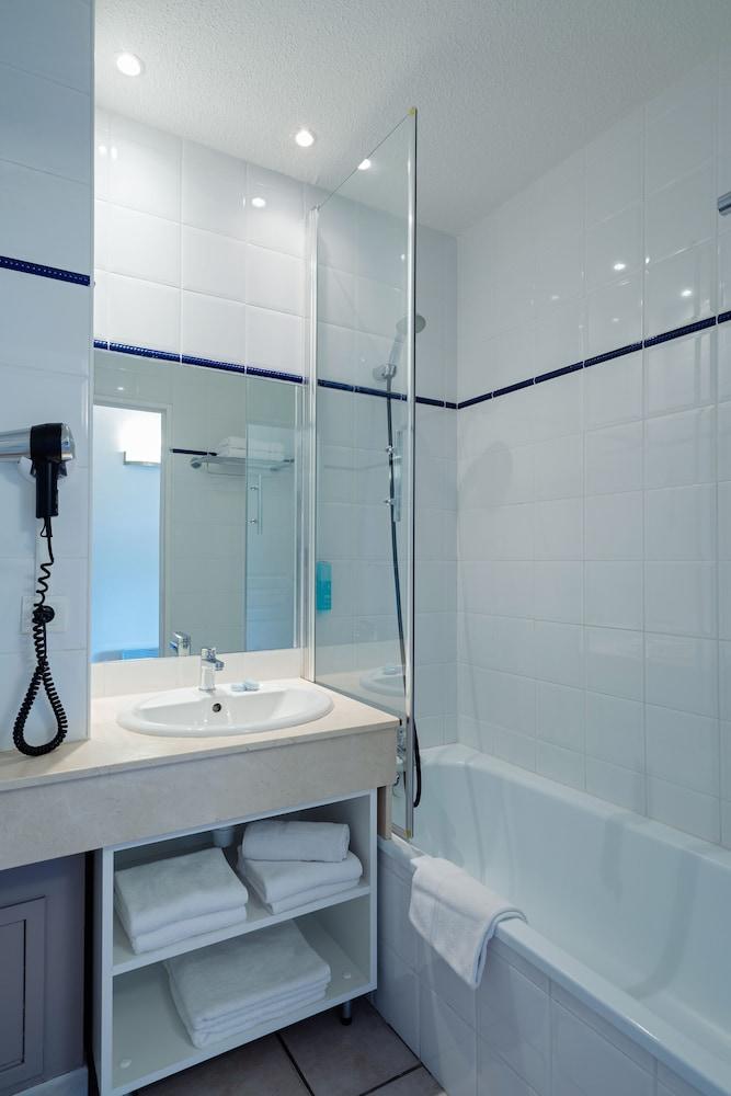 Biarritz Océan Résidence Hôtelière - Bathroom