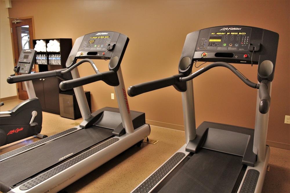Angel Of The Winds Casino Resort - Fitness Facility