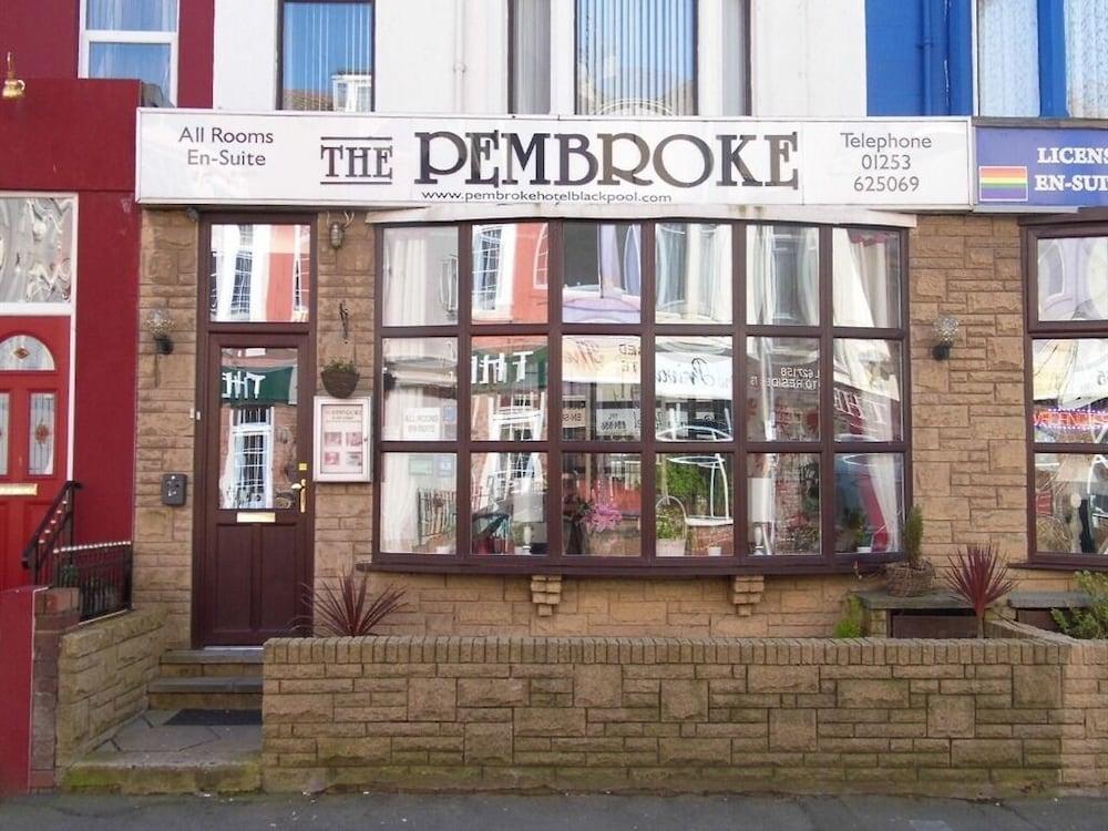Pembroke Private Hotel - Featured Image