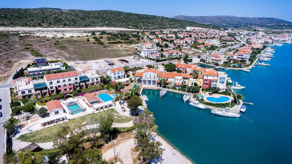 Antmare Hotel - Aerial View