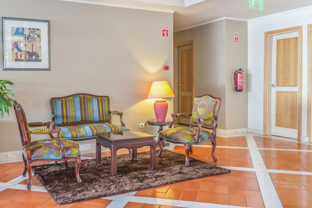 Albufeira Sol Hotel & Spa - Lobby Sitting Area