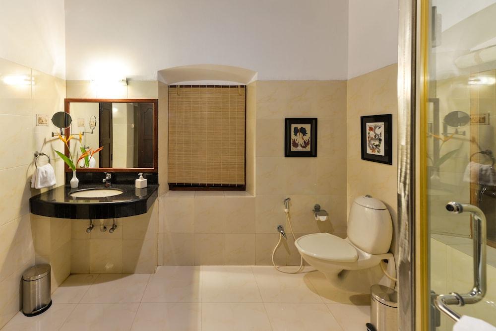 amã Stays & Trails, Ambika Vilas - Trivandrum - Bathroom