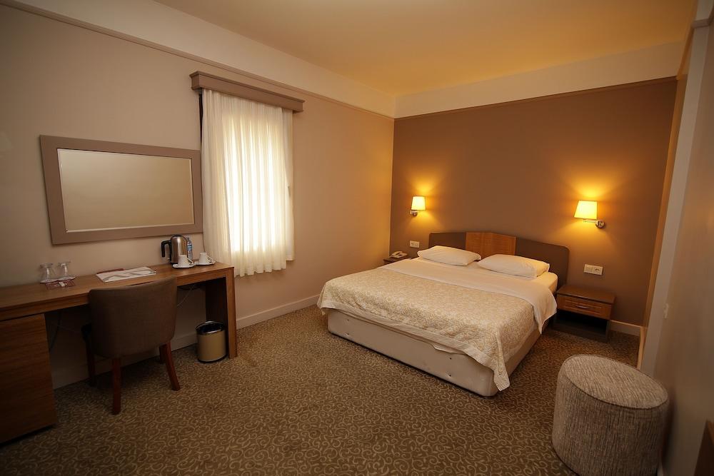 Grand Cavusoglu Hotel - Room