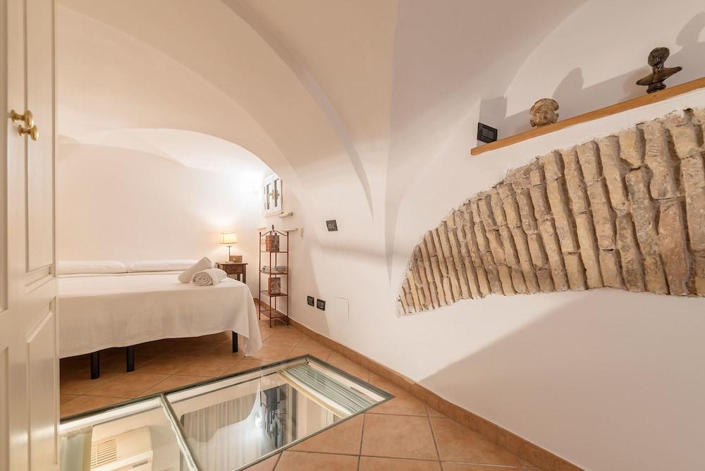 Sweet Suite near Pantheon - Room