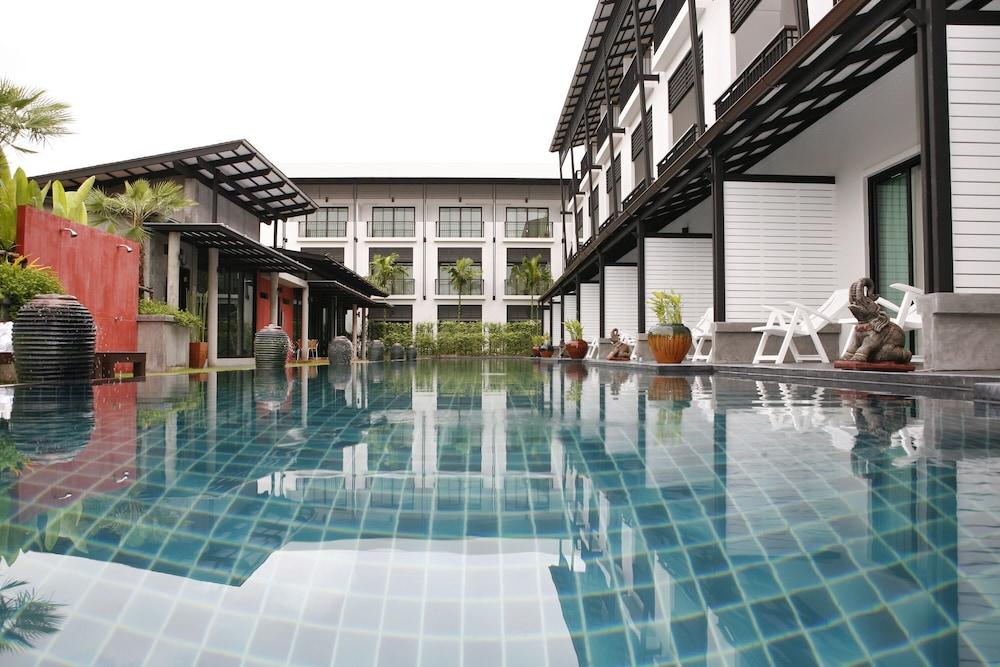 Phuketa Hotel - Outdoor Pool