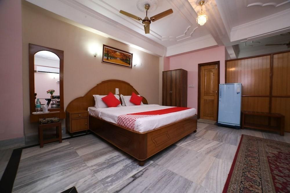 Hotel Priya Palace - Room