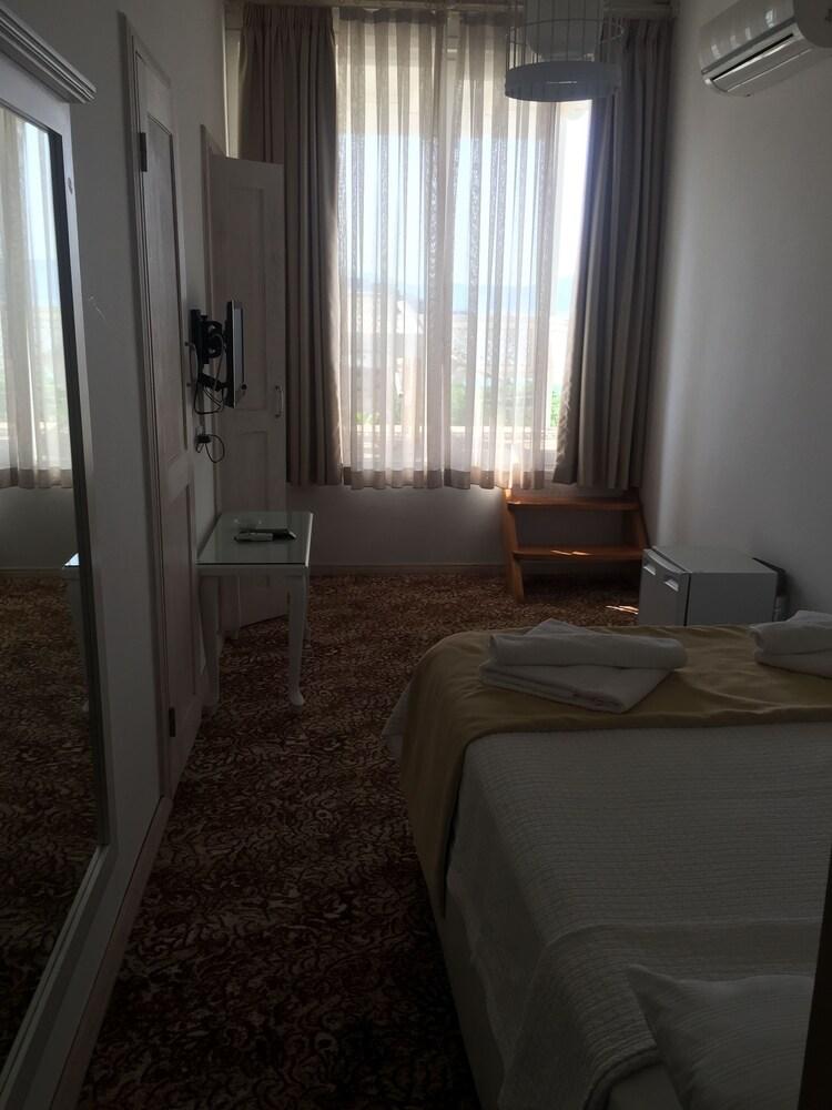 Pasha Motel - Room