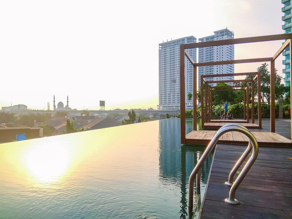 Barclay South Tower 2BR Apartment @ Grand Kamala Lagoon - Exterior