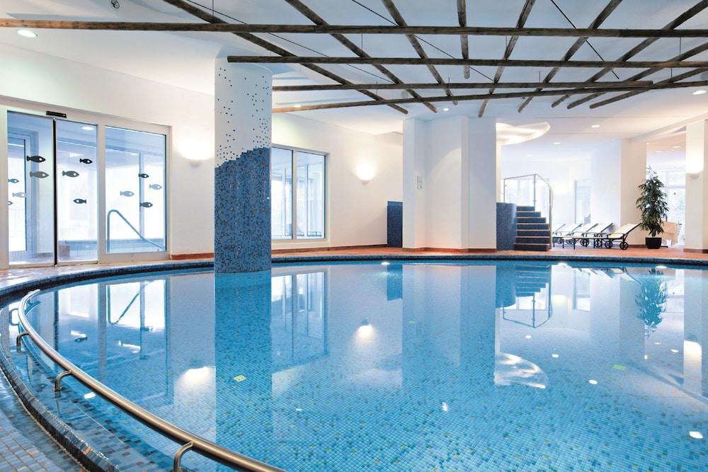 ترواب تونباخ - Indoor Pool