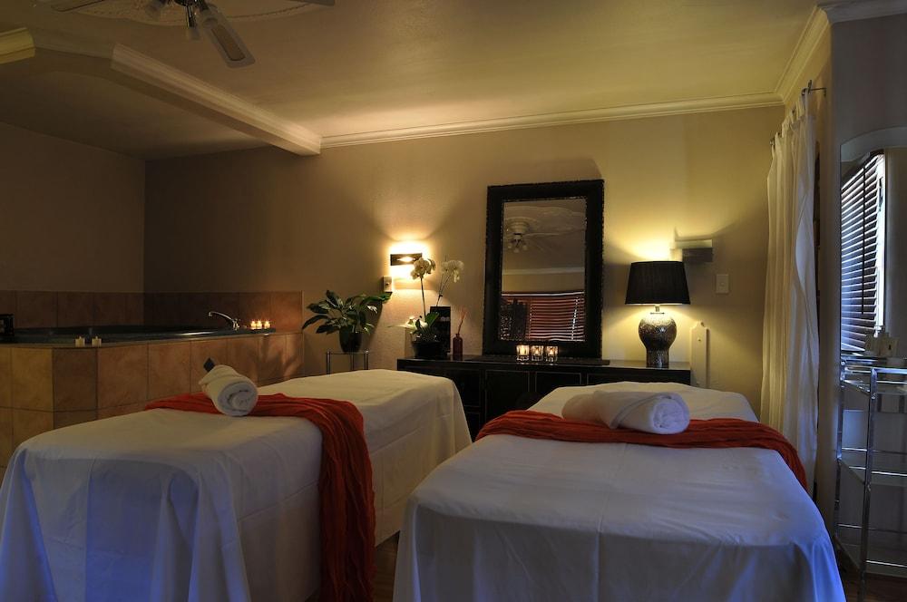 Silver Fern Rotorua Suites & Spa - Treatment Room