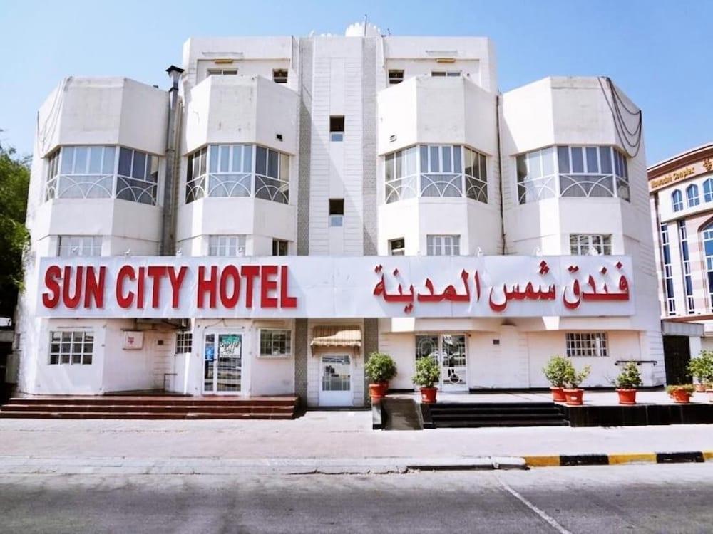 Sun City Hotel - Featured Image