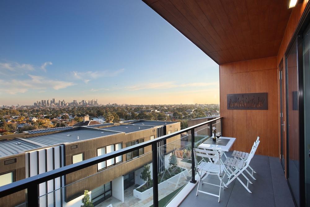 StayCentral - Northcote Hill Penthouse - Balcony