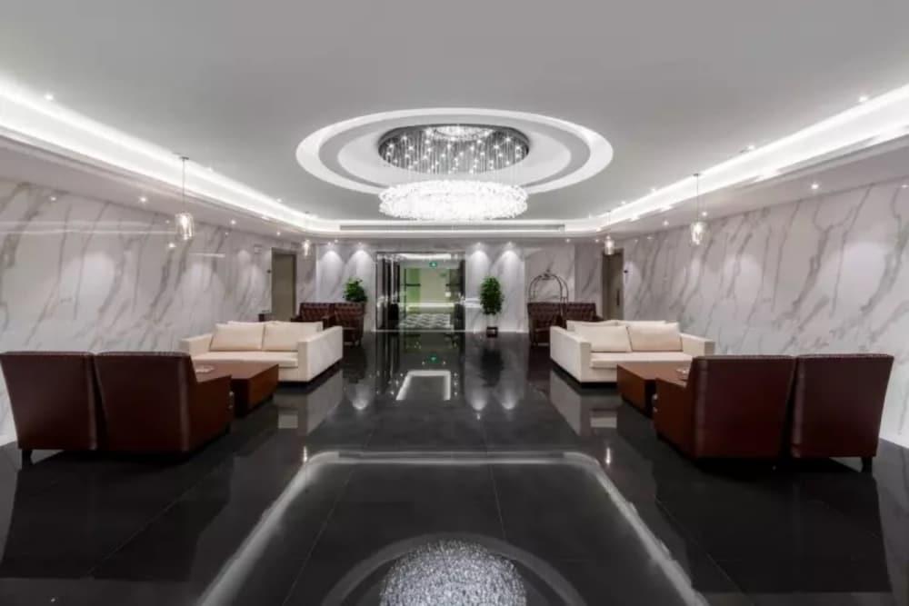 Guilin Manhattan Hotel Liangjiang Branch - Lobby Sitting Area