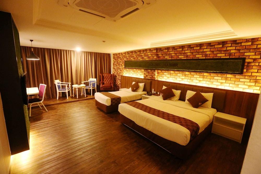Golden Nasmir Hotel - Room