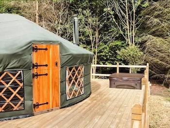 The Rowan Yurt - Terrace/Patio