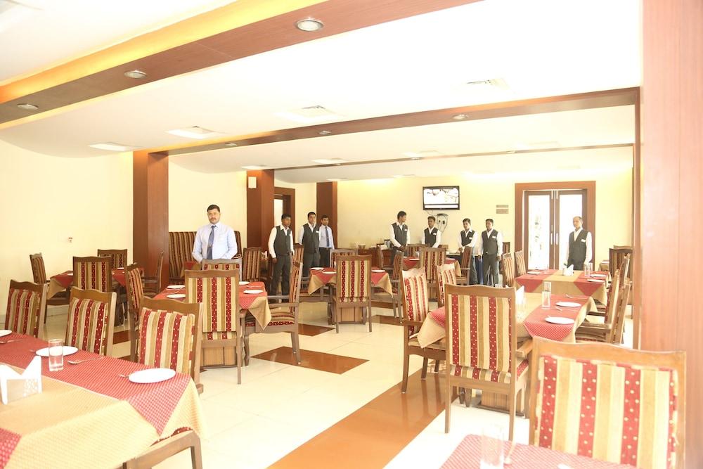 Hotel Raja Bhoj - Food Court
