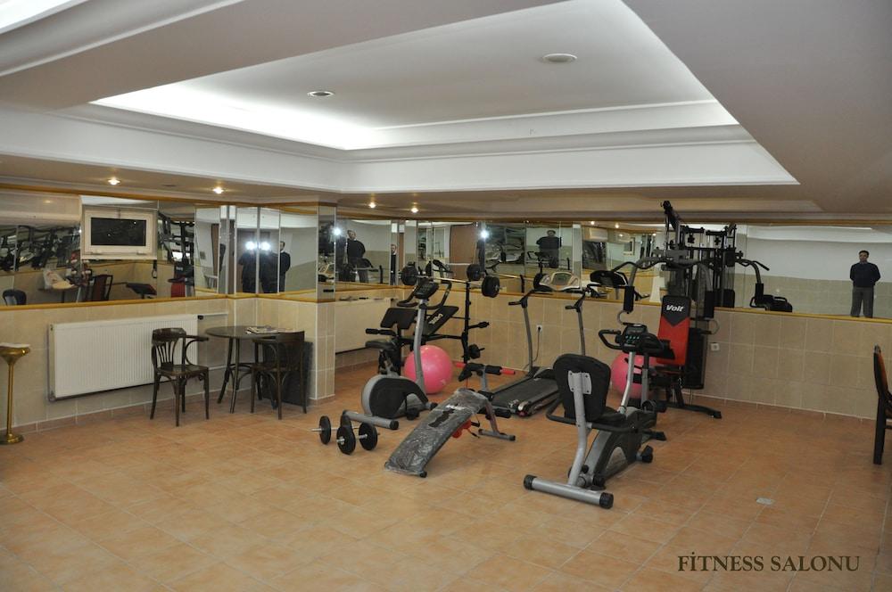 Tassaray Hotel - Fitness Facility
